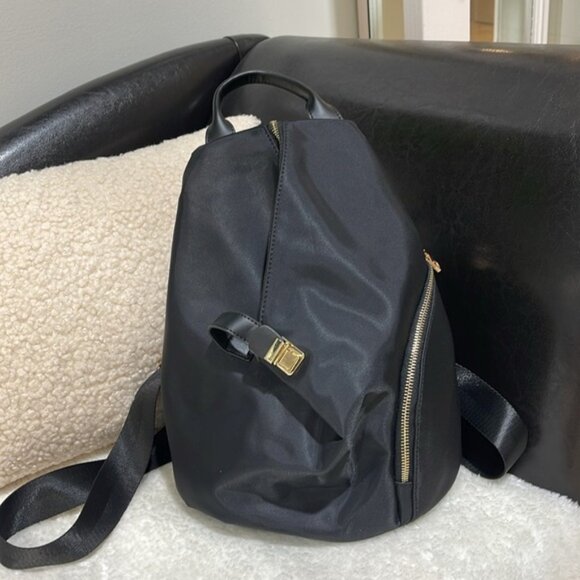 MRXFN Women's Backpack - Picture 3 of 16